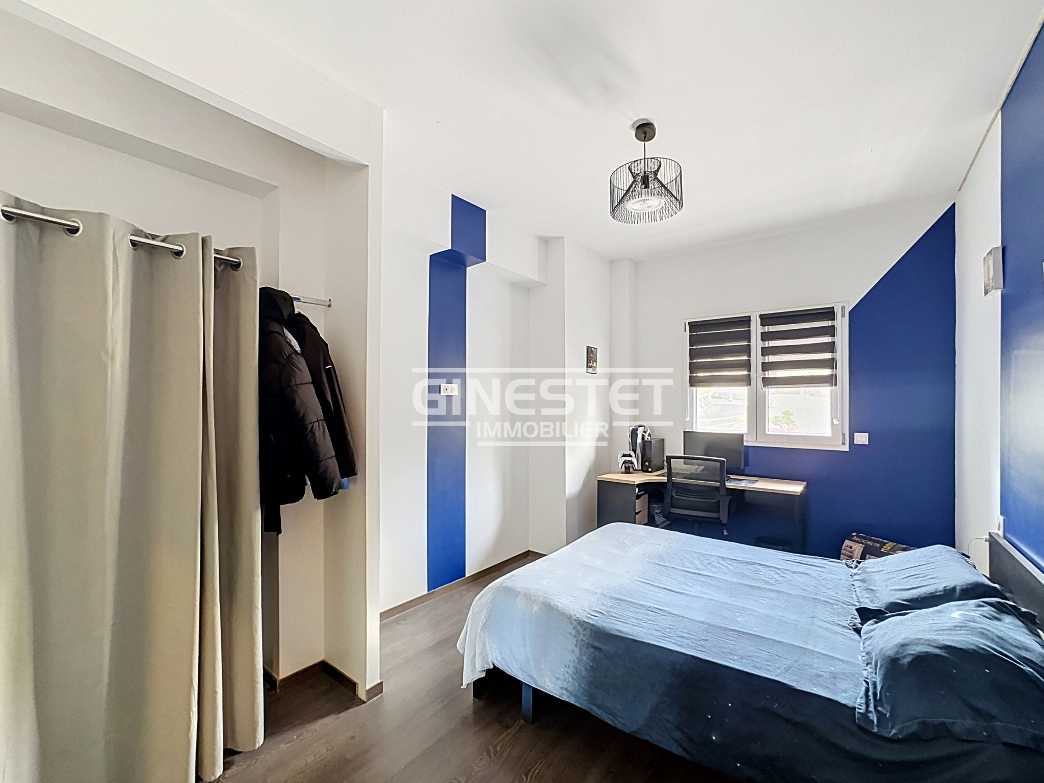 CULOISON, Villa 348m2, 4 chambres, un appartement de 54m2 et piscine intérieure. — photo 14
