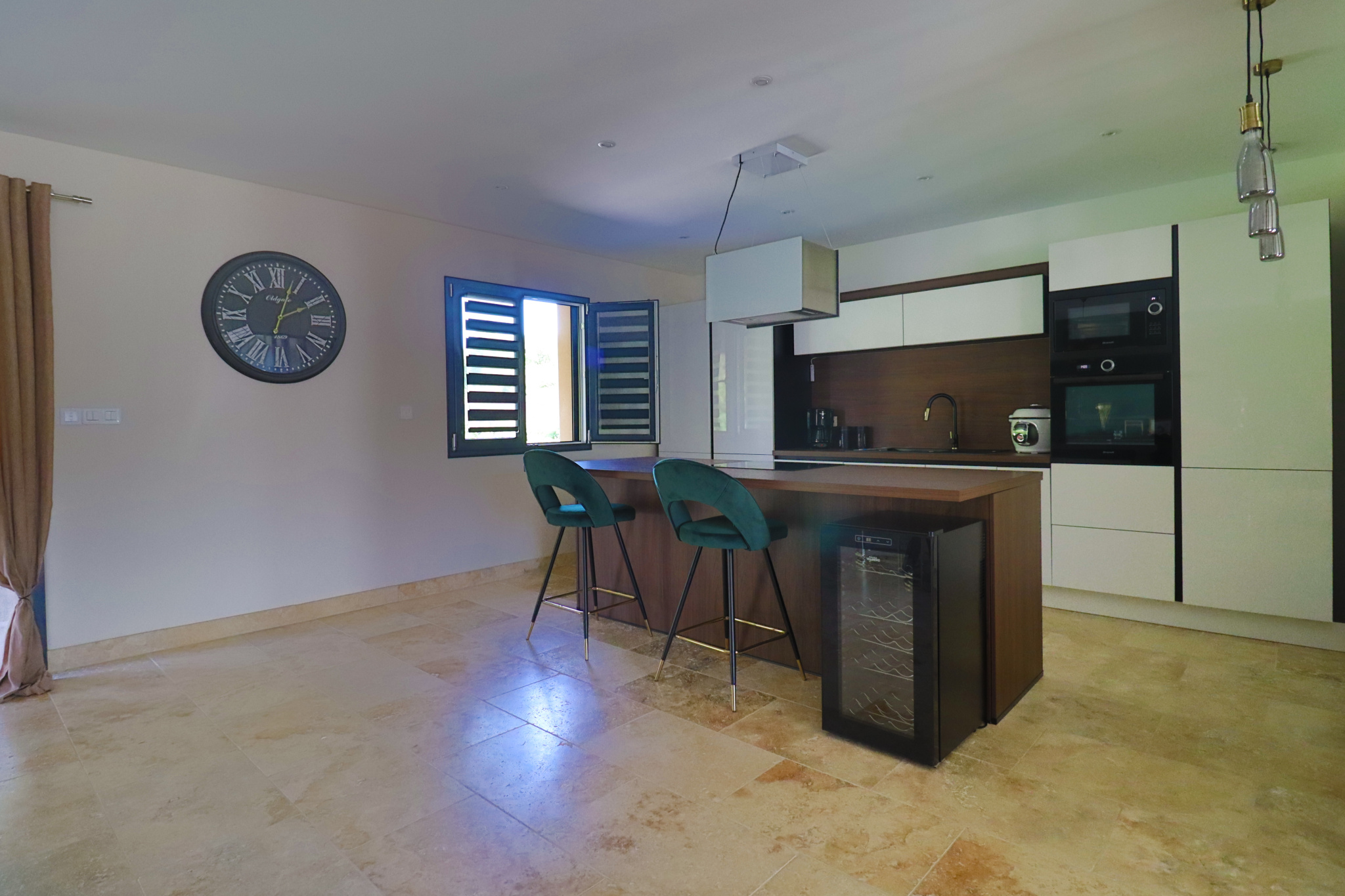 Maison récente avec piscine de 138 m2 sur terrain 1117 m2 — photo 4