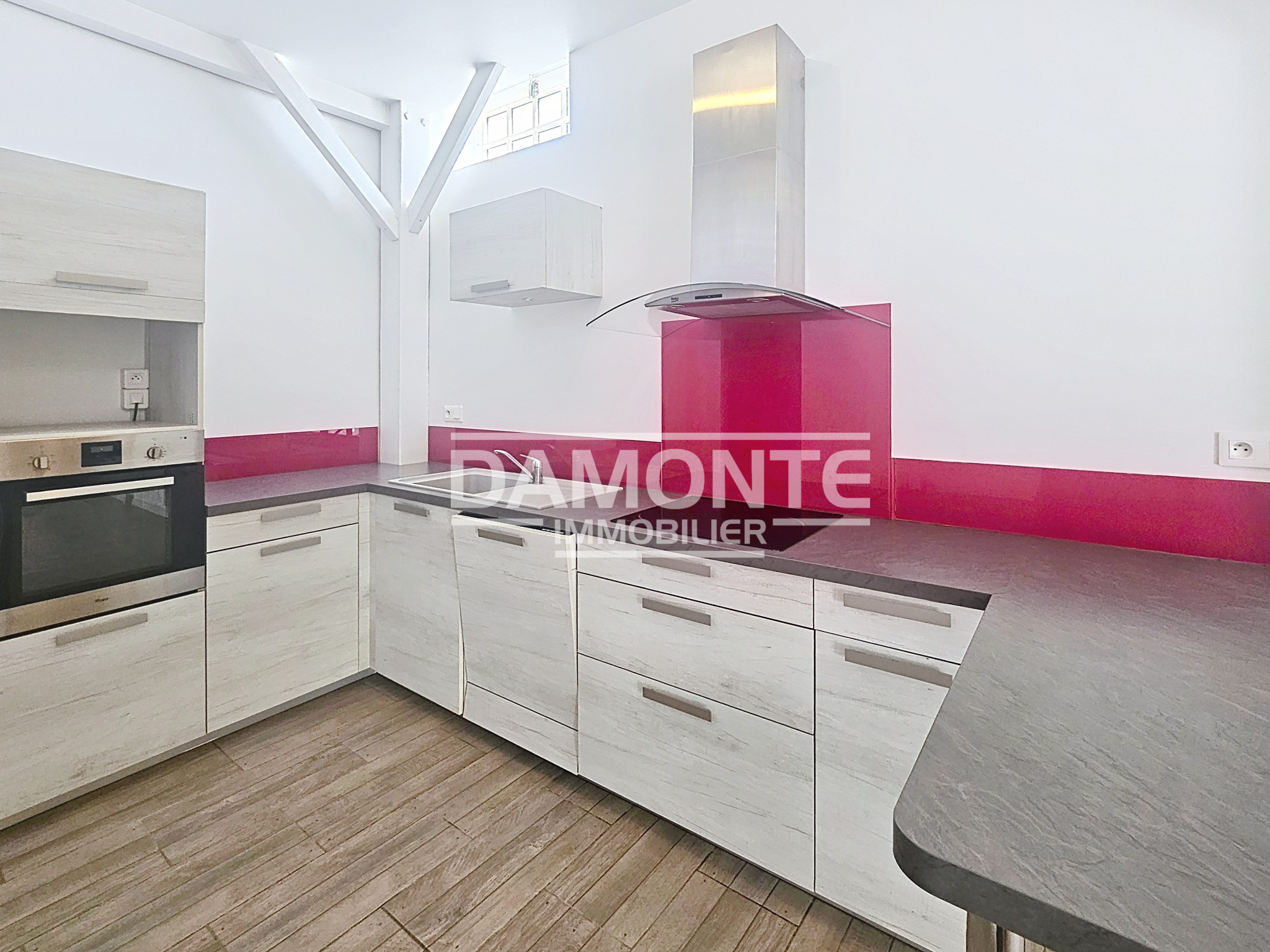 Coup de cœur assuré ! Appartement de caractère entièrement rénové   86,70 m2 — photo 3