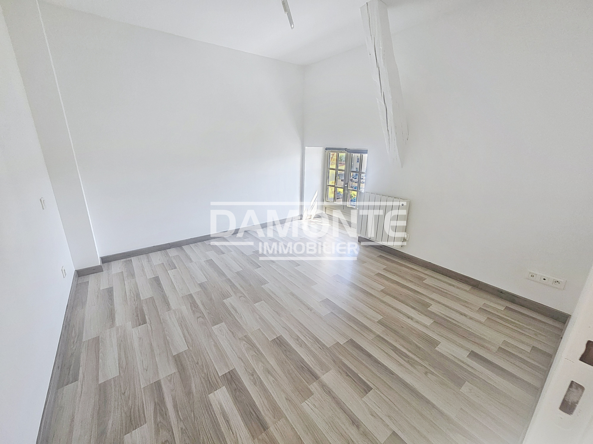 Coup de cœur assuré ! Appartement de caractère entièrement rénové   86,70 m2 — photo 5