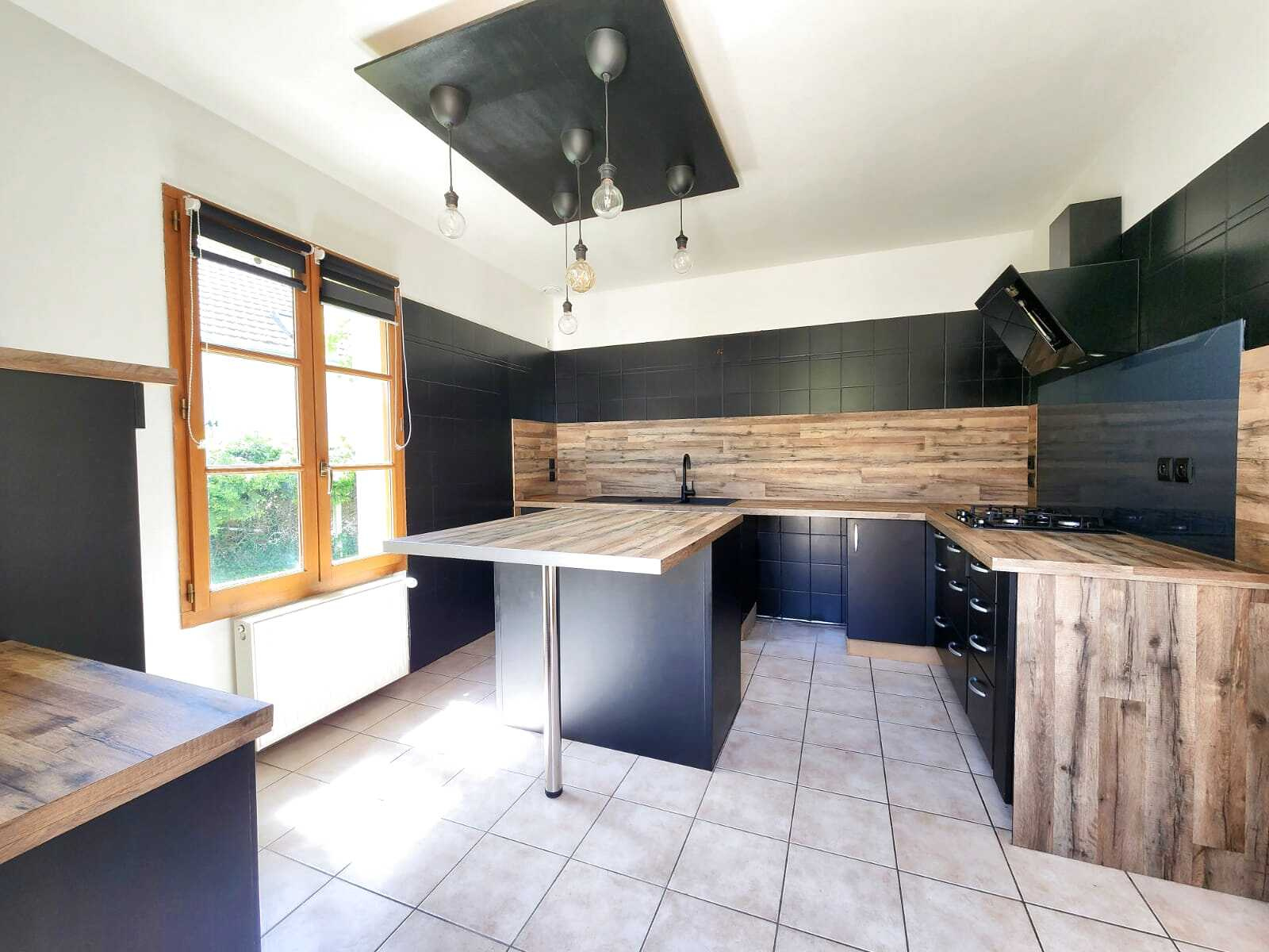 Maison individuelle lumineuse aux beaux volumes